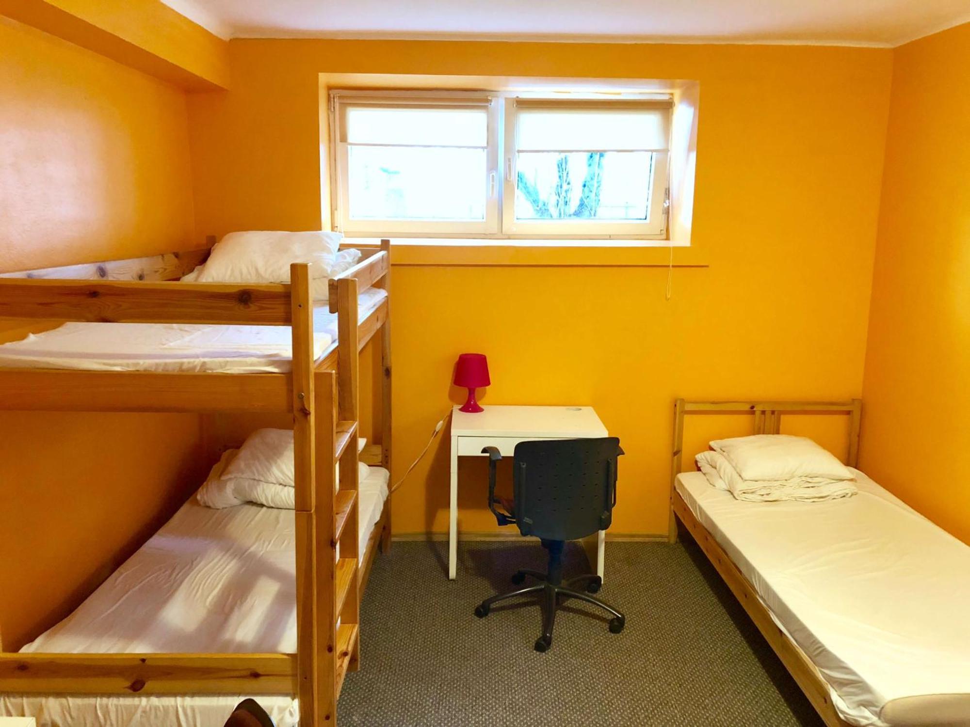 Auberge de jeunesse Student-House Kazimierzowska à Varsovie Chambre photo